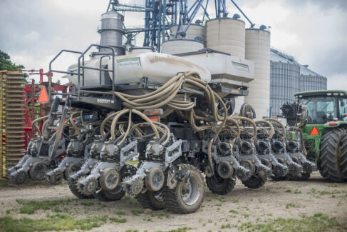 PB4030 FR Clifford10